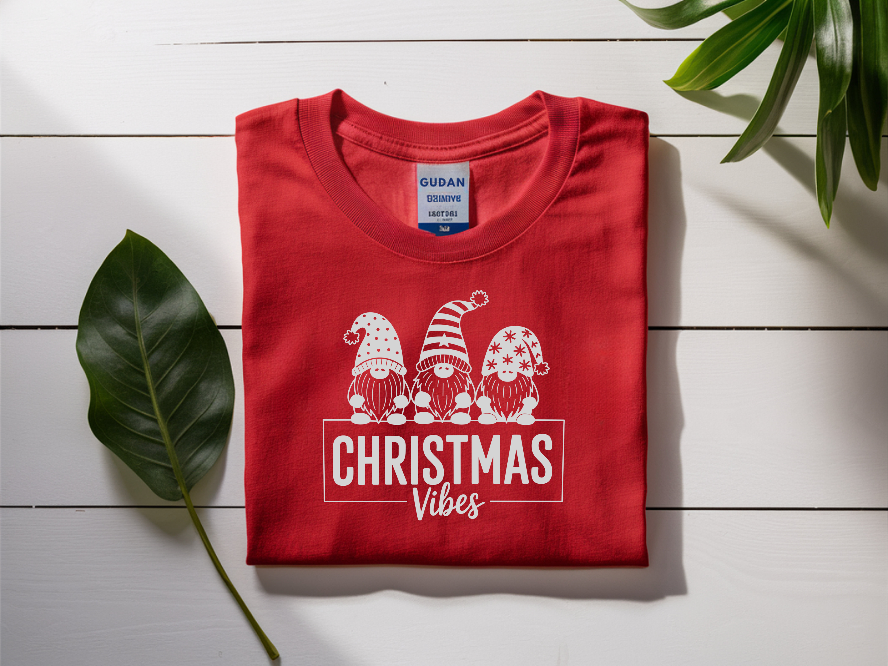 T-Shirt Gnome Christmas Vibes